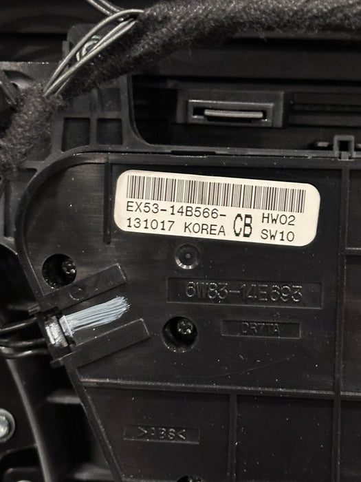 2015 JAGUAR F TYPE FRONT LEFT DOOR PANEL OEM *MINOR FLAWS 9-10*