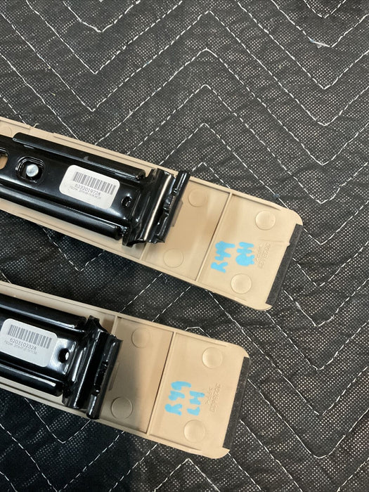 2018 FORD F250 F350 F450 LARIAT B PILLAR SEAT BELT ADJUSTER BRACKETS PAIR