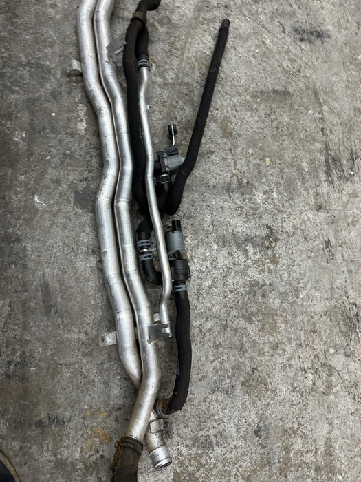 2014 AUDI R8 OEM UNDERBODY CENTER COOLANT PIPE LINE HOSE TUBE 420 121 050 B