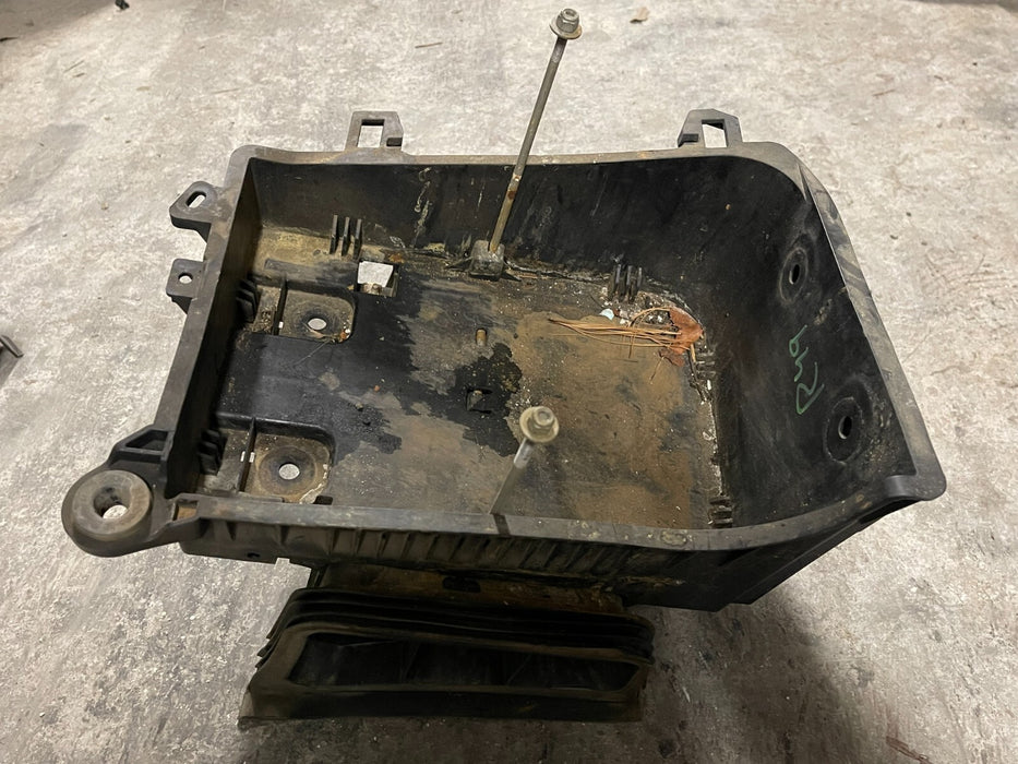 2017 2018 2019 FORD F250 F350 F450 BATTERY TRAY HOLDER OEM