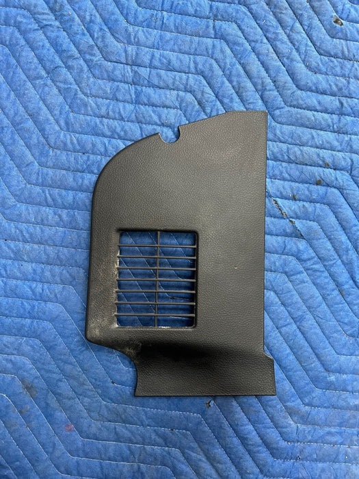 2016 2019 NISSAN TITAN XD FRONT LEFT DRIVER LOWER DASH 68931 EZ00A 93046 EZ00A