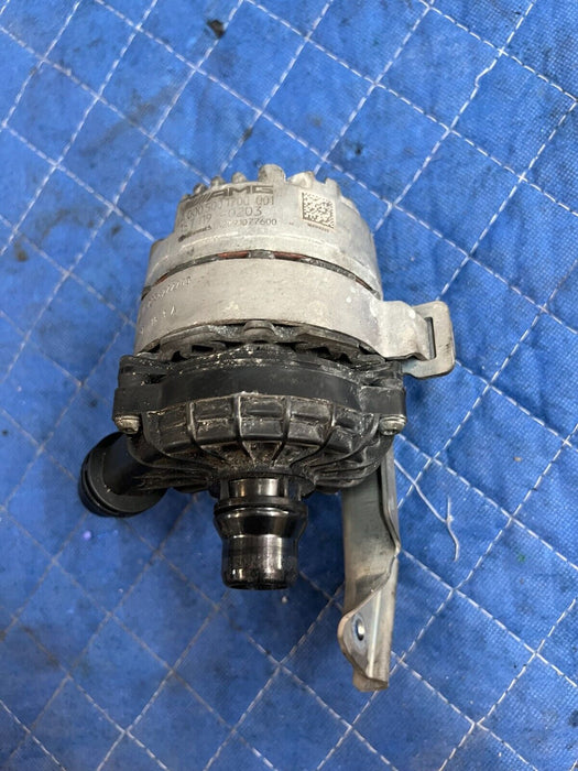 2015 MERCEDES C63S AMG SECONDARY COOLANT AUXILIARY WATER PUMP 0005001700