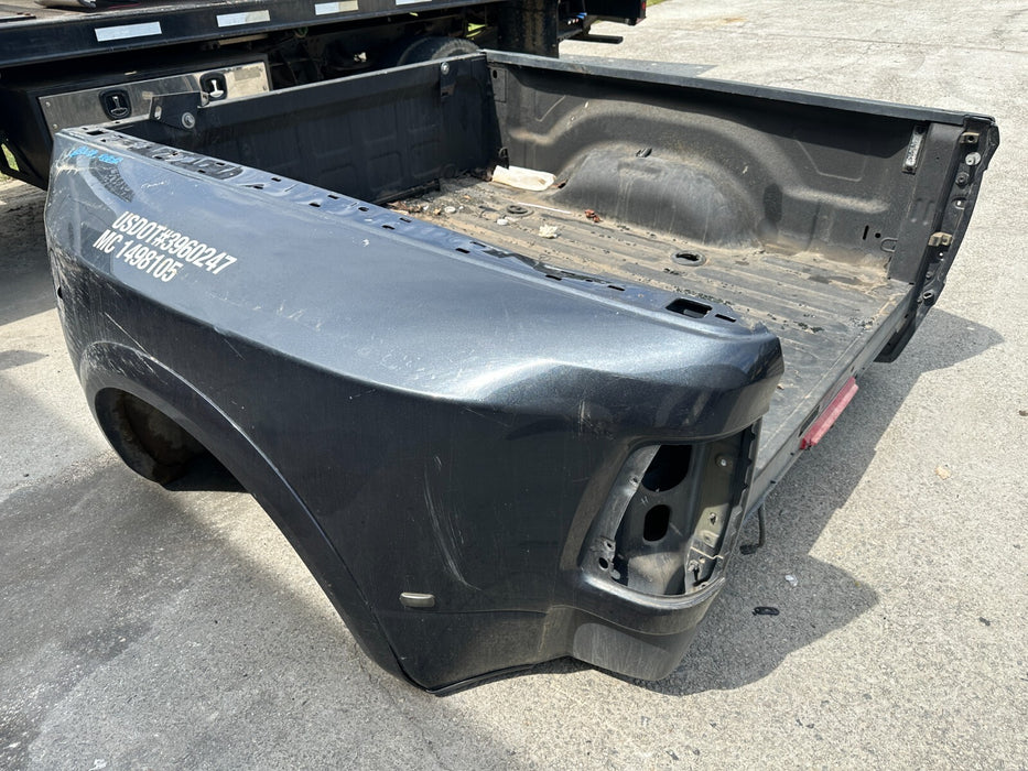 2014-2018 RAM 3500 LIMITED DRW DUALLY MEGA CAB BED 6.4FT OEM W/ 5TH WHEEL PKG