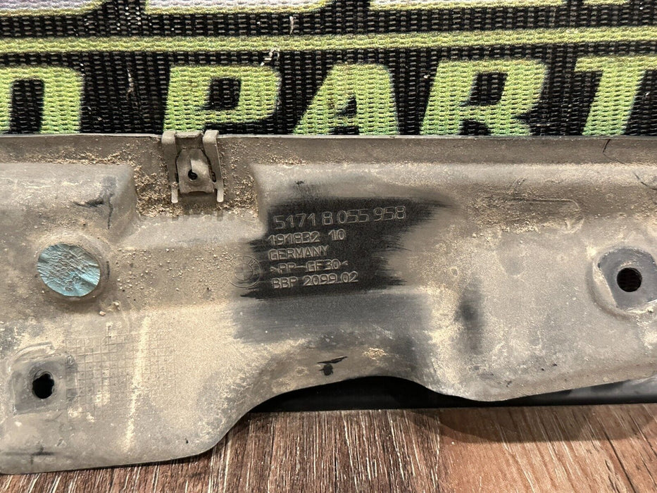 2020 BMW M4 F82 STEERING SYSTEM ADAPTER RIGHT COVER TRIM OEM 5171 8 055 958