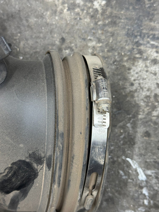 2023 2024 FORD F250 F350 CLEAN AIR INTAKE TUBE LC34 9R504 AD