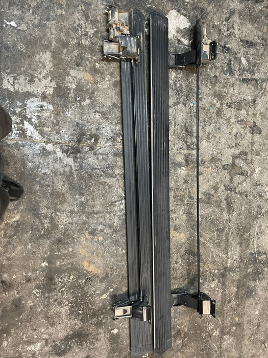 2017-2021 FORD F250 F350 F450 RIGHT POWER RUNNING BOARD  FACTORY OEM ~WEAR~