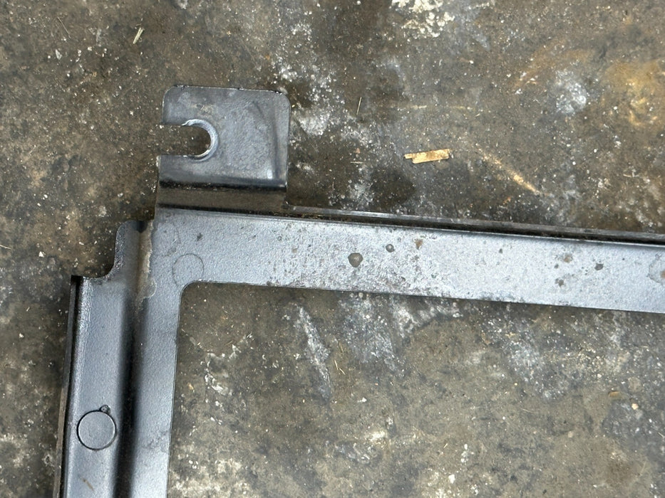 2014 AUDI R8 ECM ECU PCM RIGHT LOWER BRACKET MOUNT OEM 420 907 462 B