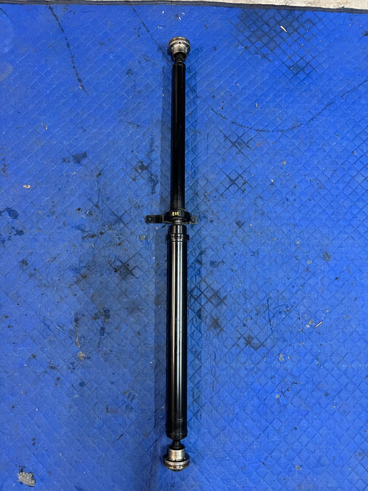 2012 AUDI R8 V8 OEM PROPELLER DRIVE SHAFT ASSEMBLY 420521101B 420 521 101 B
