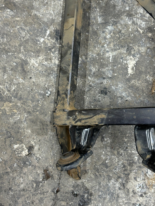 2014 AUDI R8 FRONT LEFT FENDER RADIATOR SUPPORT STRUCTURE MOUNT BRACKET OEM