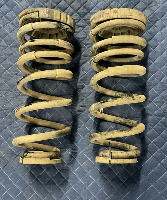 2018 DODGE RAM 3500 REAR COIL SPRINGS LEFT & RIGHT PAIR 68091219AA