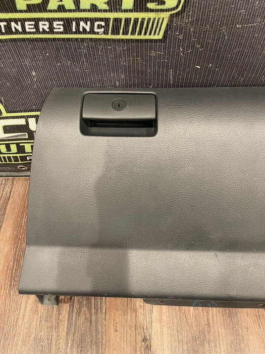 2016 NISSAN TITAN GLOVE BOX W/ STORAGE COMPARTMENT ASSEMBLY OEM *READ DESC*