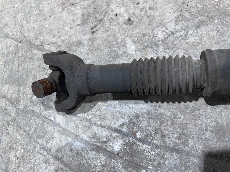 2017-2019 FORD F250 F350 FRONT DRIVE SHAFT OEM HC34-4A376-AB