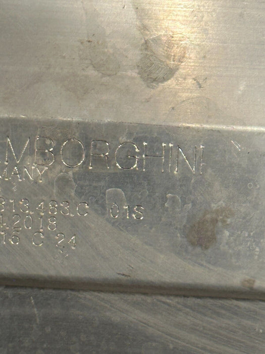 2018 AUDI R8 REAR MIDDLE LOWER FRAME BAR BRACKET 4T0 813 483 B