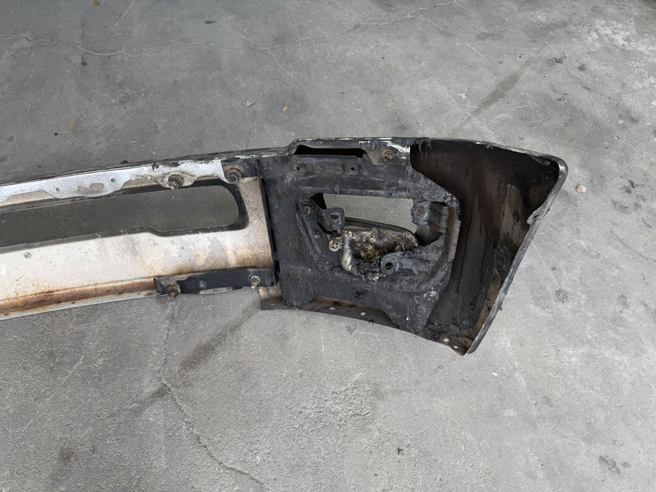 2015 RAM 2500 FRONT BUMPER COVER OEM GENUINE CHROME