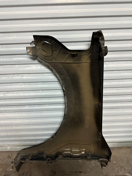 2020-22 FORD F250 PLATI FRONT RIGHT BLACK FENDER W BADGE OEM UM *LOCAL PICK*