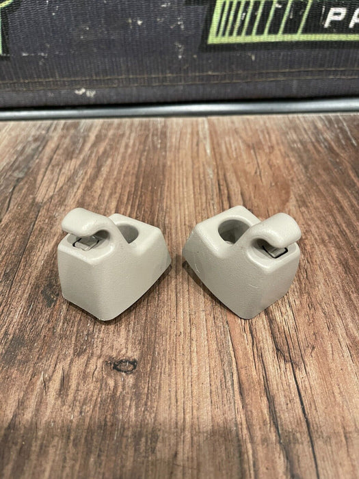 2017-2019 FORD F250 F350 F450 LIMITED GRAY SUN VISOR HOOK HOLDER RETAINERS OEM