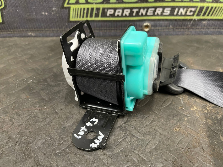 2018 SUBARU WRX STI REAR MIDDLE SEAT BELT RETRACTOR OEM