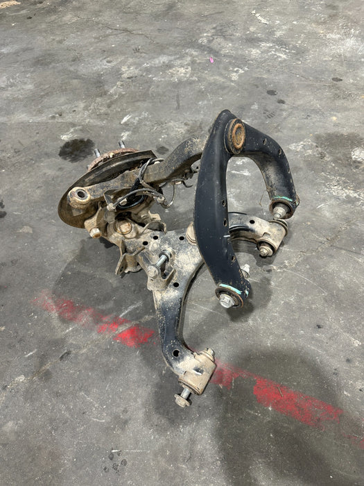 2017 NISSAN TITAN XD FRONT RIGHT SUSPENSION KNUCKLE ASSEMBLY OEM