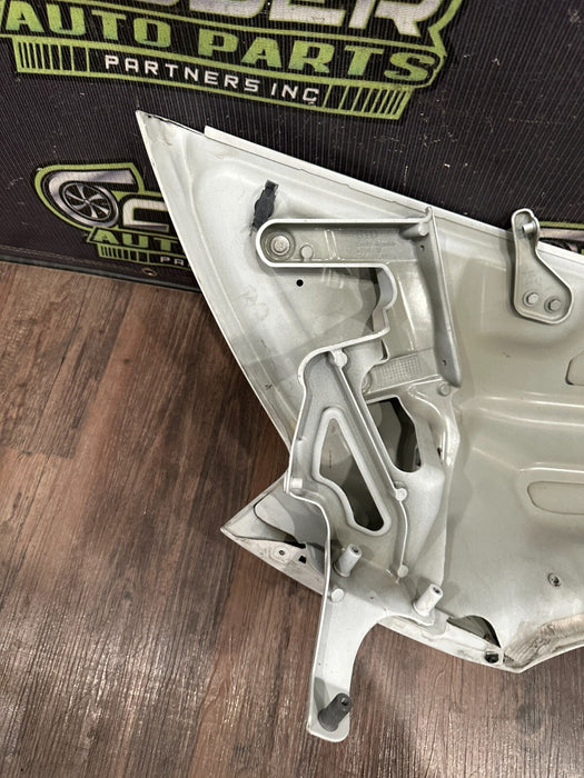 2017-2018 AUDI R8 SPYDER REAR PASSENGER QUARTER PANEL METALLIC WHITE *DAMAGE*