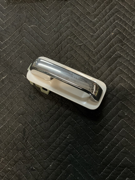 2017 2018 FORD F250 F350 F450 PLATINUM REAR LEFT DOOR HANDLE PEARL WHITE OEM