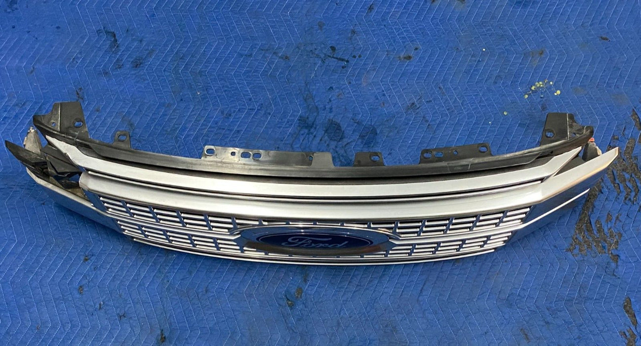 2017 2018 2019 FORD F250 F350 F450 PLATINUM CHROME GRILLE OEM ~DAMAGE~
