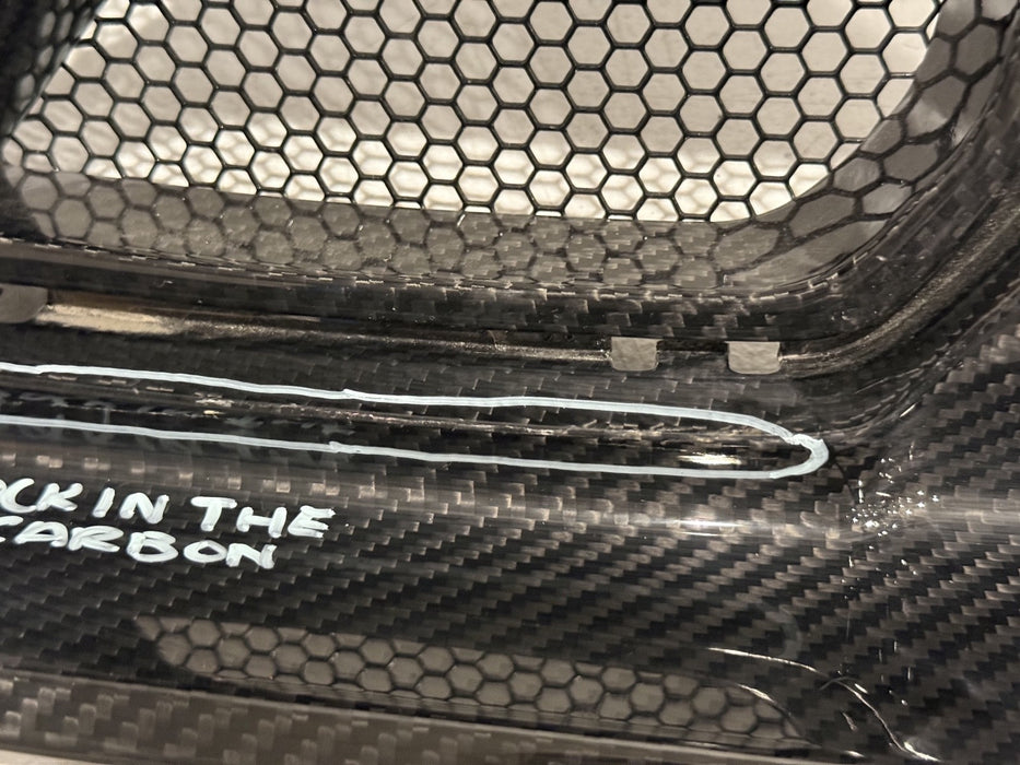 2024 BMW M3 M4 G80 G82 FRONT BUMPER CARBON FIBER GRILLE *CRACK/SCUFFS PICS 5-9*