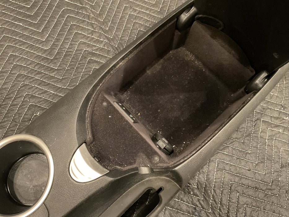 2018 NISSAN 370Z CENTER CONSOLE CUP HOLDER ASSEMBLY OEM 2009-2020