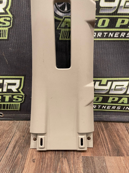 2017-2019 FORD F250 F350 F450 LIMITED LIGHT GRAY LEFT UPPER B PILLAR OEM *SCUFFS