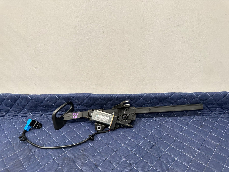 2017 MERCEDES-BENZ C63 AMG CABRIOLET FRONT LEFT ELECTRIC MOTOR SEATBELT ADJUSTER