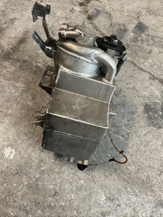 2017 AUDI R8 OEM OIL RESERVOIR TANK DRY SUMP CONTAINER 4S0115373F ~NO LEAKS~