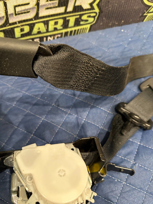 2018 2019 2022 FORD F250 F350 F450 PLATINUM FRONT LEFT DRIVER SEATBELT OEM