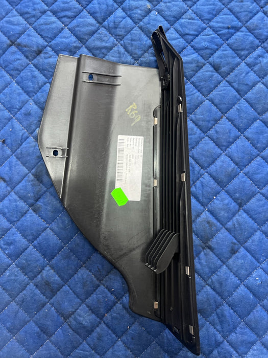 2012 AUDI R8 V8 OEM DEAD PEDAL FOOT REST TRIM BEZAL 423 864 777 A