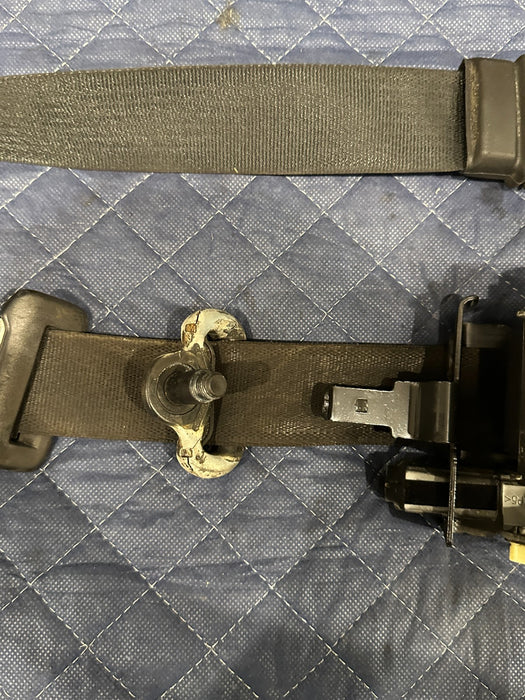 2017-2019 FORD F250 F350 F450 XLT FRONT RIGHT SEAT BELT SEATBELT OEM ~WEAR