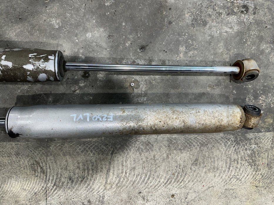 2017-2022 FORD F250 F350 AFTERMARKET REAR LEFT RIGHT LEVELING SHOCKS