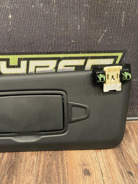 2015 MERCEDES BENZ C63S AMG FRONT LEFT RIGHT SUN VISOR / SUN BLOCKERS OEM *DENT*