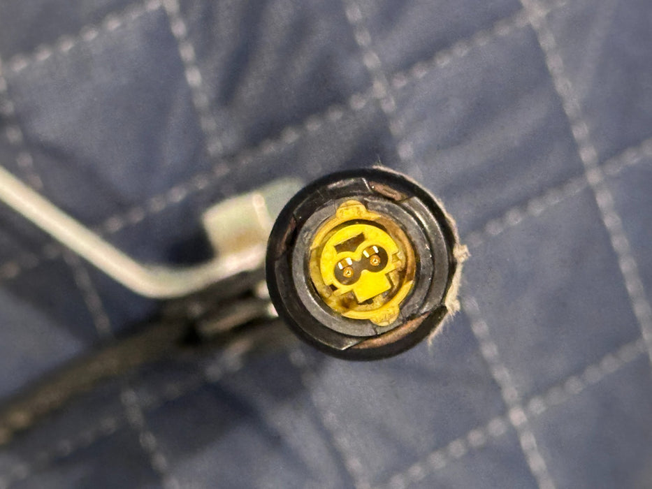 2018 2019 FORD F250 F350 F450 LARIAT FRONT RIGHT PASSENGER SEATBELT OEM