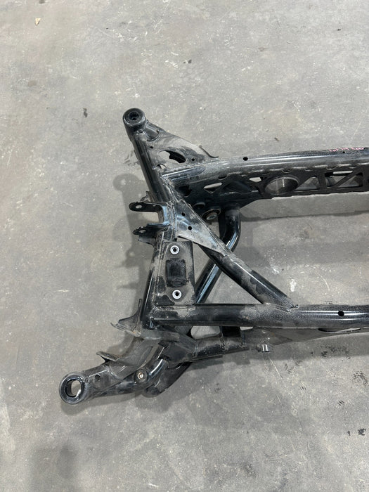 2024 BMW M3 M4 G80 G82 REAR AXLE SUBFRAME CROSSMEMBER COMPLETE OEM 8746172