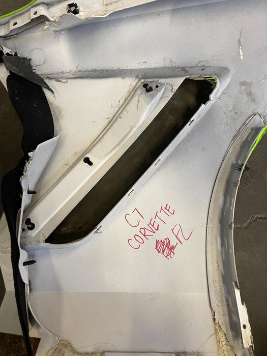 2014-2019 CORVETTE C7 FRONT DRIVER LEFT FENDER PANEL OEM *DAMAGED*