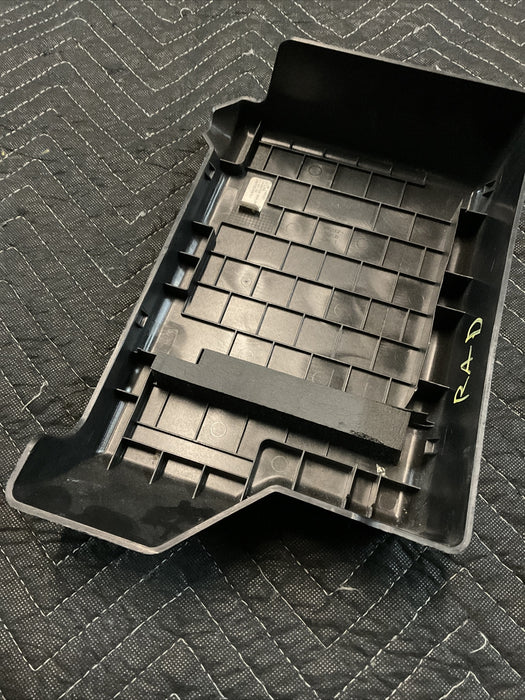 2017-2019 FORD F250 F350 POWER INVERTER OEM FRONT LID COVER OEM