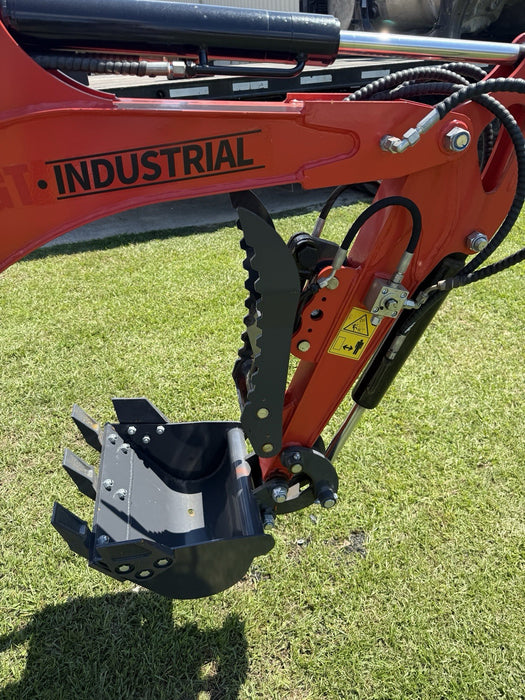 AGT QK20R 1 Ton Mini Excavator – 23HP RATO Engine 739CC - BRAND NEW - HYD THUMB