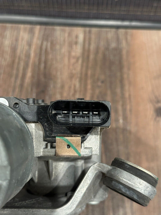 2021 AUDI R8 FRONT WINDSHIELD WIPER MOTOR OEM 4S1 955 023 B