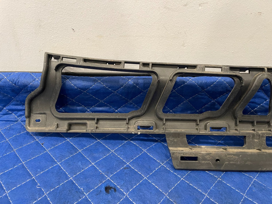 2017 MERCEDES-BENZ C63 AMG CONV FRONT BUMPER CENTER LOWER MOUNT OEM