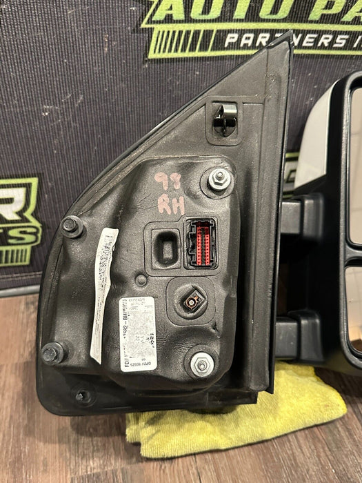 2017-19 FORD F250 F350 F450 RIGHT TOW MIRROR MET WHITE CAP W CAMERA OEM *STREAKS