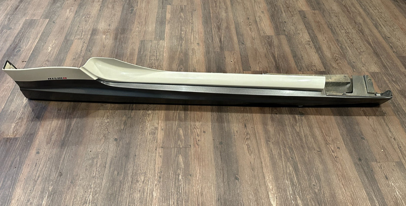 2014 NISSAN 370Z NISMO V1 RIGHT SIDE SKIRT ROCKER PANEL OEM *DENTS/FLAWS 8-19*