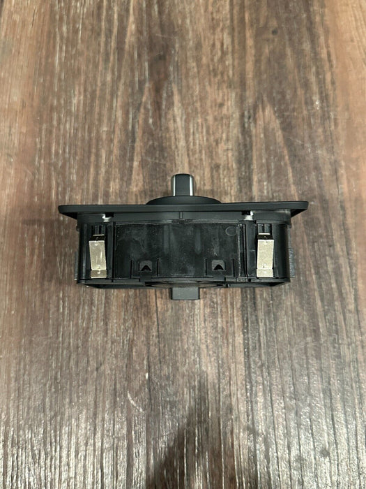 2021 AUDI R8 HEADLIGHT SWITCH BEZEL OEM 4S0 941 531