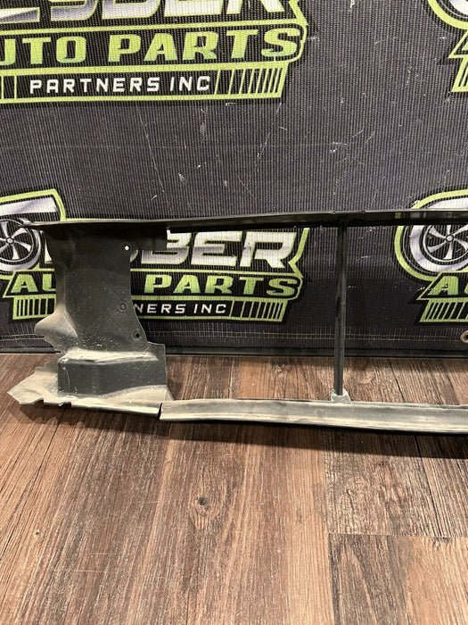 2017-18 AUDI R8 AIR DUCT PANEL OEM 4S0121139