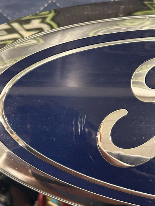 2017-2019 FORD F250 F350 F450 GRILLE EMBLEM WITH CAMERA OEM