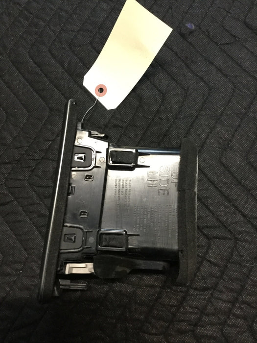 2016 NISSAN TITAN XD DRIVER CENTER AIR VENT PANEL Lot 25