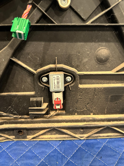 2012-2018 DODGE RAM FRONT RIGHT DOOR WINDOW REGULATOR OEM