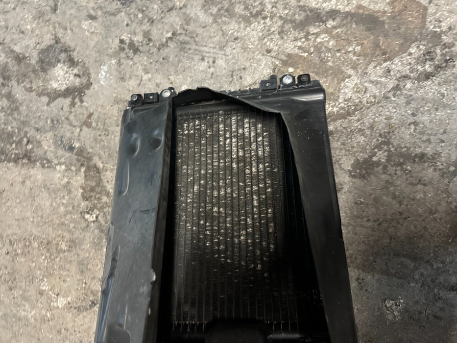 2017 AUDI R8 V10 FRONT LEFT RADIATOR A/C CONDENSER 4S0 816 411 4S0 121 252 B